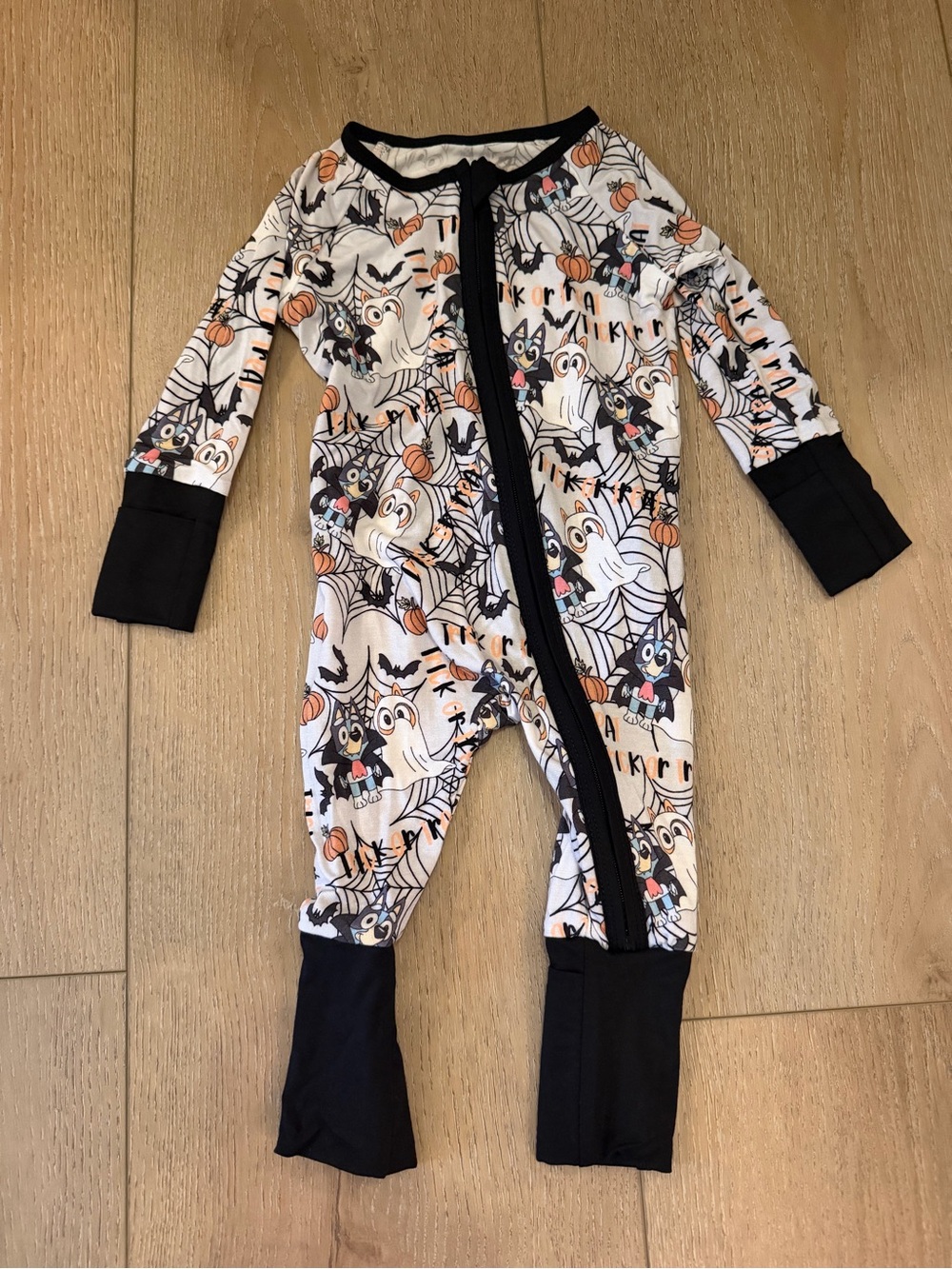 Bluey halloween bamboo zippy|3-6M